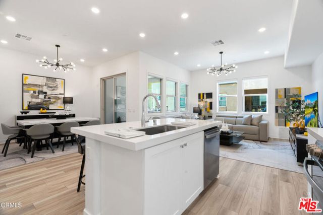 1618 Hollyleaf Terrace, Montebello, CA 90640