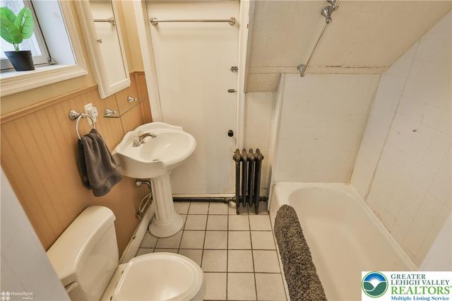 225 South 3rd Street, Bangor Boro, PA 18013