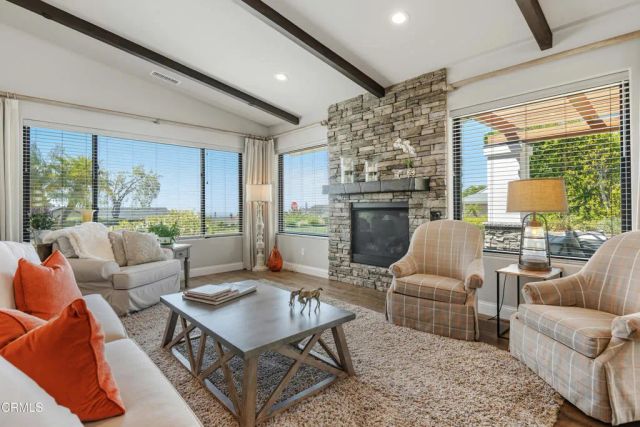621 Creekmont Court, Ventura, CA 93003