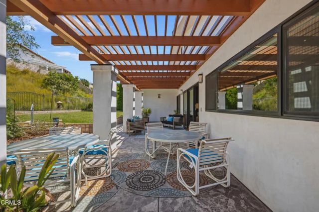 621 Creekmont Court, Ventura, CA 93003