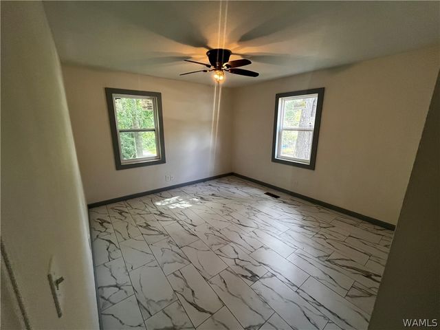 5811 15th E, Cottondale, AL 35453