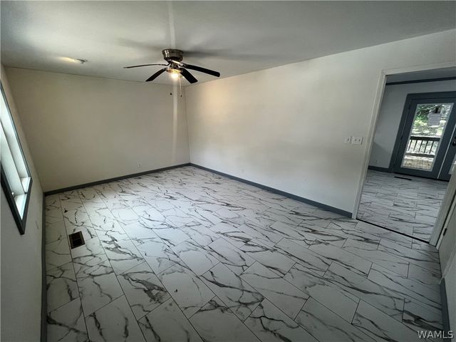 5811 15th E, Cottondale, AL 35453