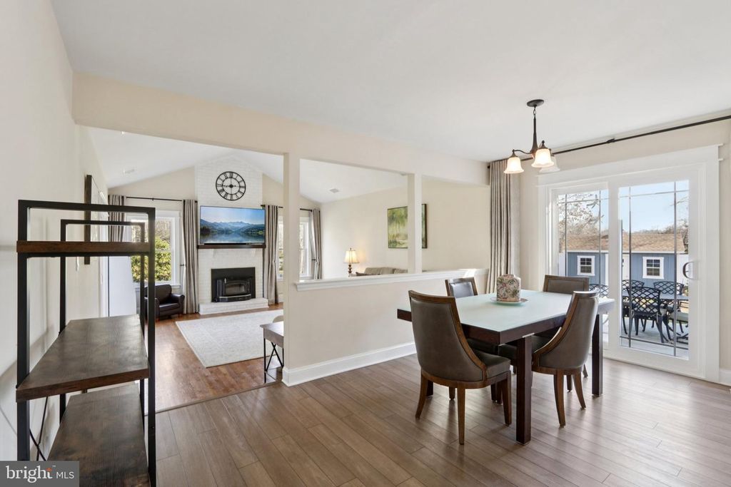 Image 60 of property listing at 7 INLET TER, Ocean View, NJ 08230