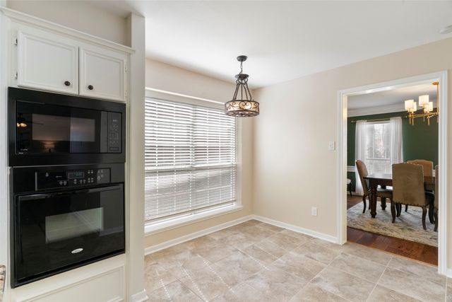 2132 Cannes Drive, Carrollton, TX 75006