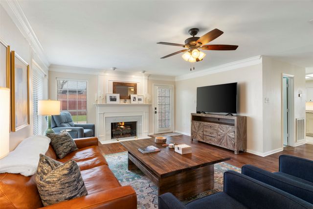 2132 Cannes Drive, Carrollton, TX 75006