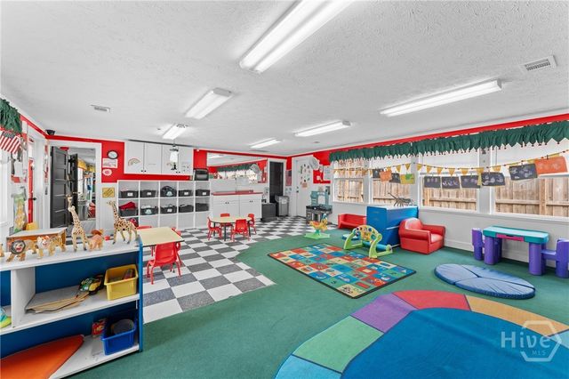 1106 E 48th Street, Savannah, GA 31404