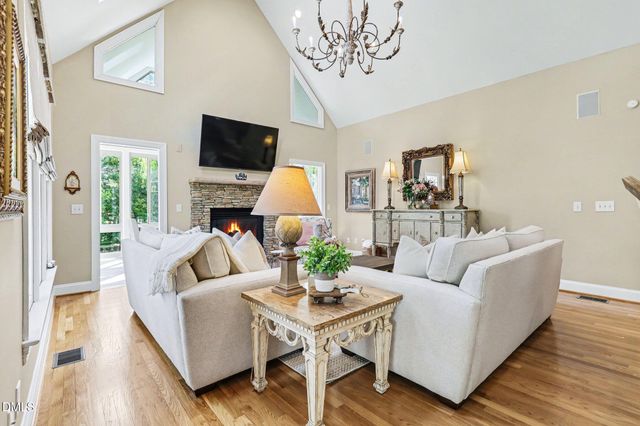 81006 Alexander, Chapel Hill, NC 27517