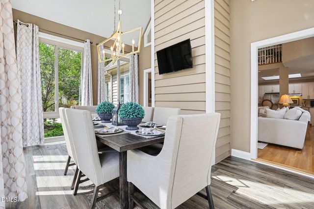 81006 Alexander, Chapel Hill, NC 27517