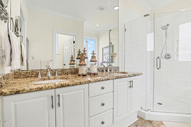 81006 Alexander, Chapel Hill, NC 27517