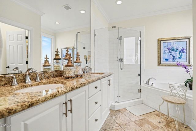 81006 Alexander, Chapel Hill, NC 27517