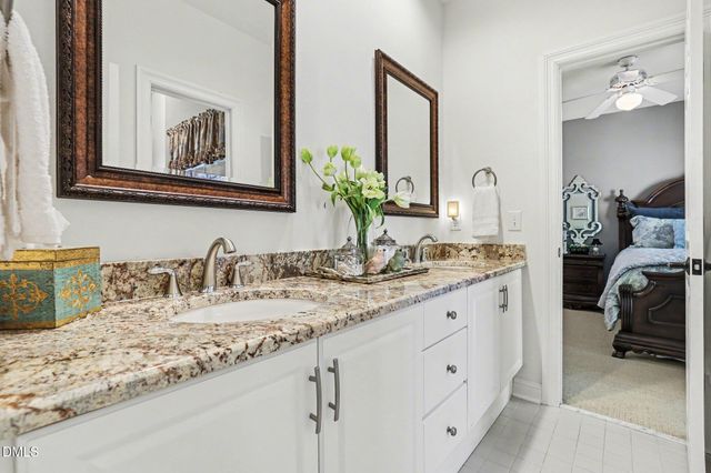 81006 Alexander, Chapel Hill, NC 27517