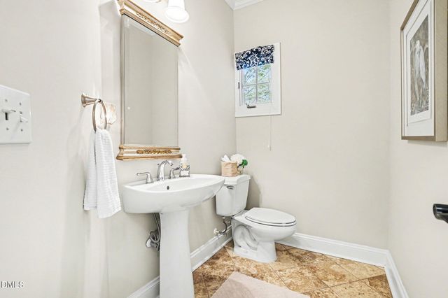 81006 Alexander, Chapel Hill, NC 27517