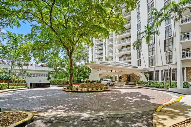 1000 Quayside Terrace 1604, Miami, FL 33138