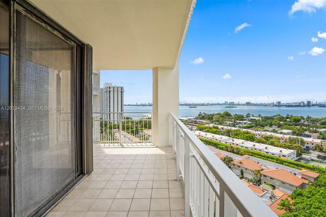 1000 Quayside Terrace 1604, Miami, FL 33138