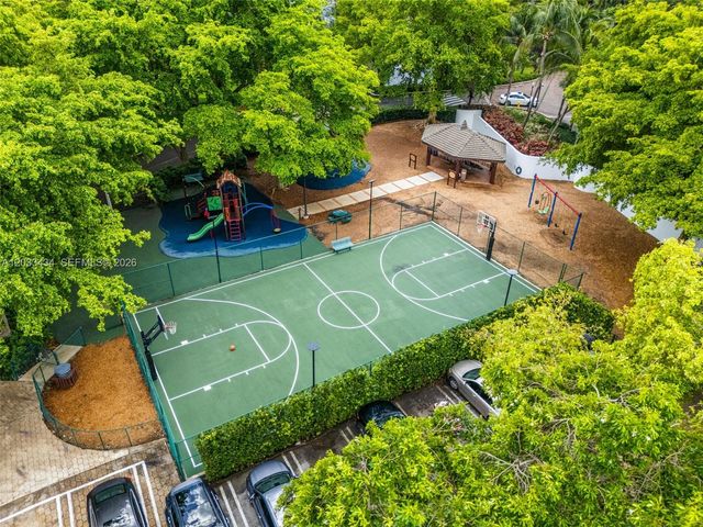 1000 Quayside Terrace 1604, Miami, FL 33138