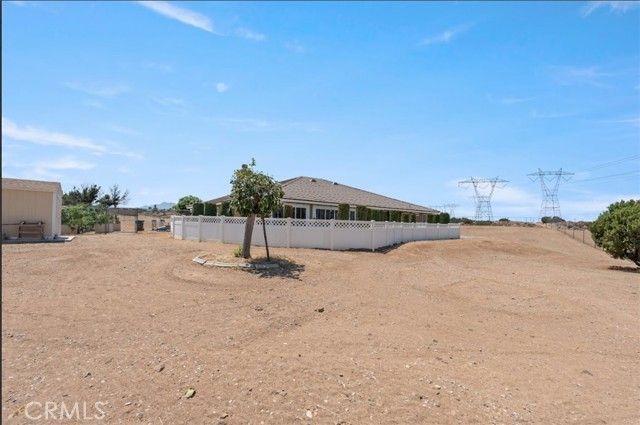 6797 Blue Rose, Oak Hills, CA 92344