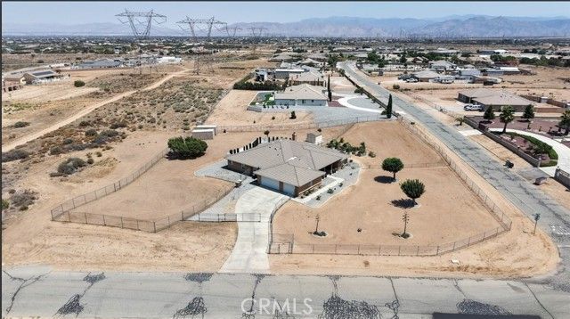 6797 Blue Rose, Oak Hills, CA 92344