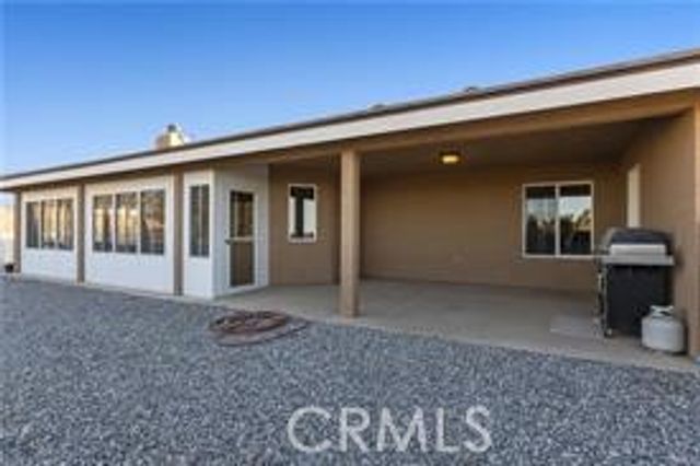 6797 Blue Rose, Oak Hills, CA 92344