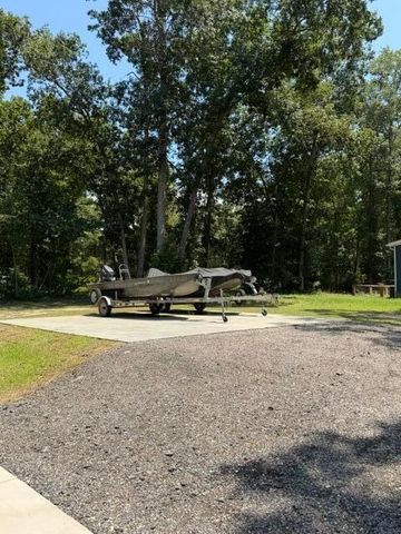 1270 Stukes Road, Manning, SC 29102