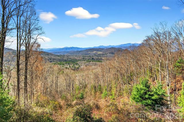 163 Walter Circle, Spruce Pine, NC 28777