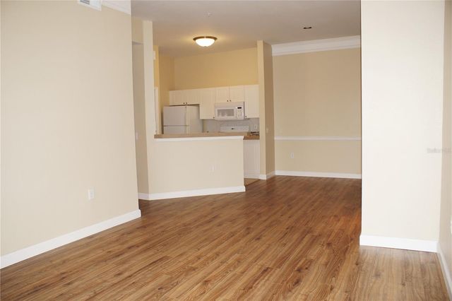 5152 NORTHRIDGE ROAD 307, Sarasota, FL 34238