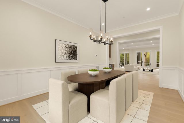 7008 AMY LN, Bethesda, MD 20817