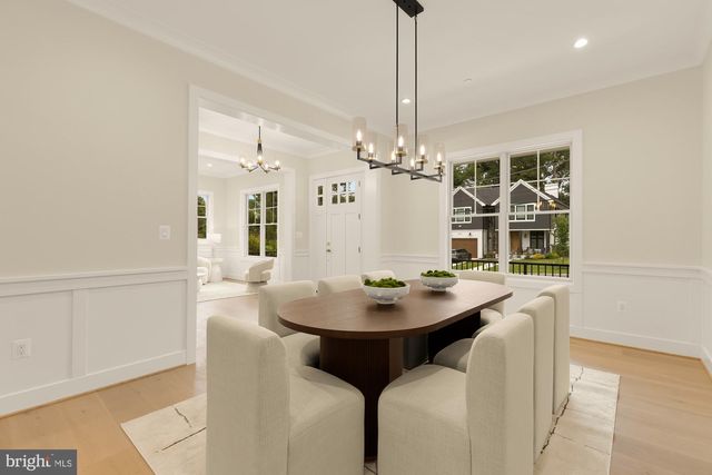 7008 AMY LN, Bethesda, MD 20817
