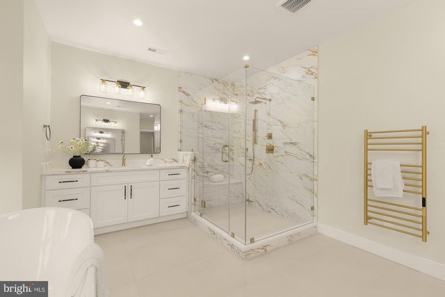 7008 AMY LN, Bethesda, MD 20817
