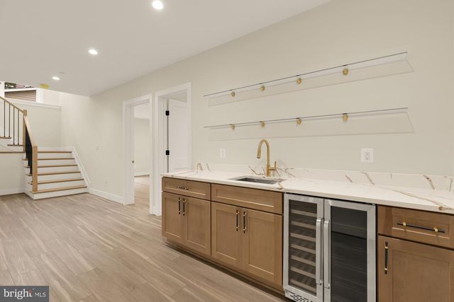7008 AMY LN, Bethesda, MD 20817