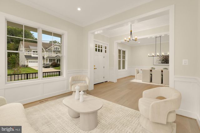 7008 AMY LN, Bethesda, MD 20817