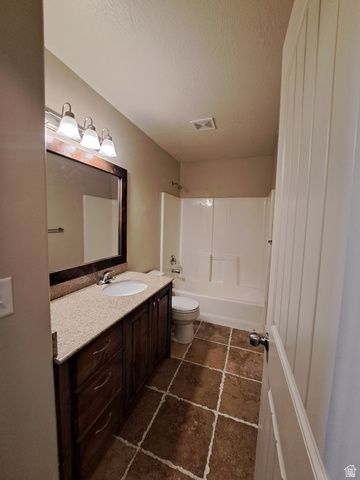 1238 N BAYCREST DR, Saratoga Springs, UT 84045