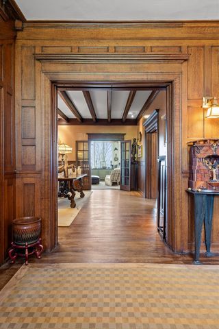 588 W Brow Road, Lookout Mountain, TN 37350