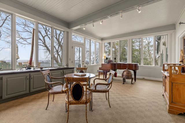 588 W Brow Road, Lookout Mountain, TN 37350