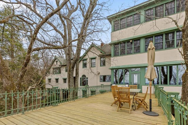 588 W Brow Road, Lookout Mountain, TN 37350