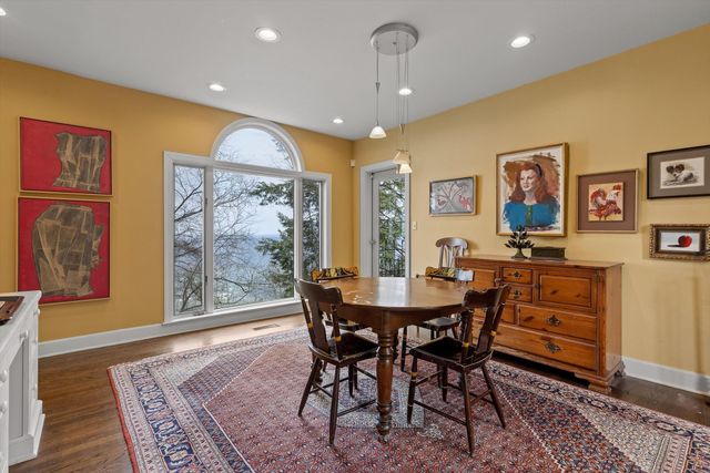 588 W Brow Road, Lookout Mountain, TN 37350