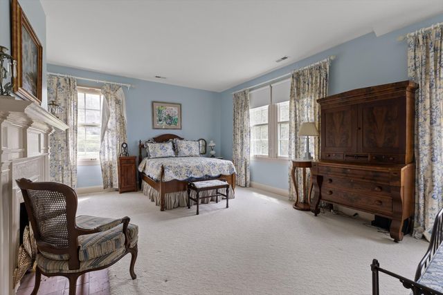 588 W Brow Road, Lookout Mountain, TN 37350