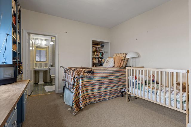 588 W Brow Road, Lookout Mountain, TN 37350