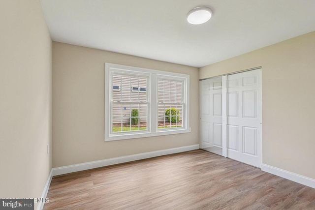 18 FLINTSHIRE TER, Manchester Township, NJ 08759