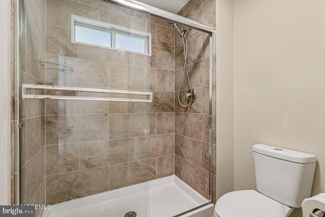 18 FLINTSHIRE TER, Manchester Township, NJ 08759