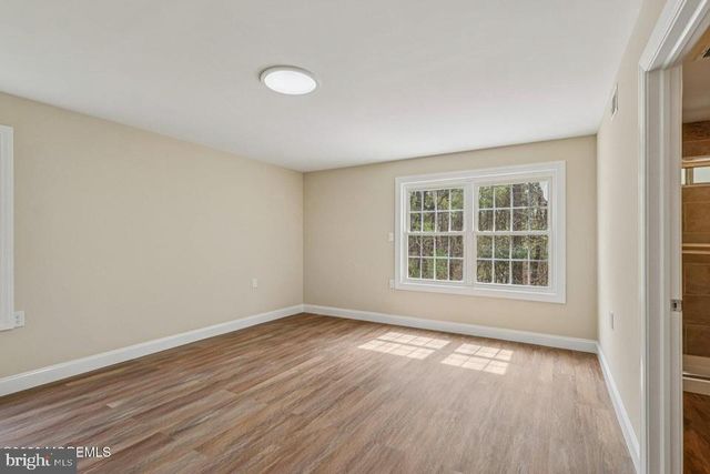 18 FLINTSHIRE TER, Manchester Township, NJ 08759
