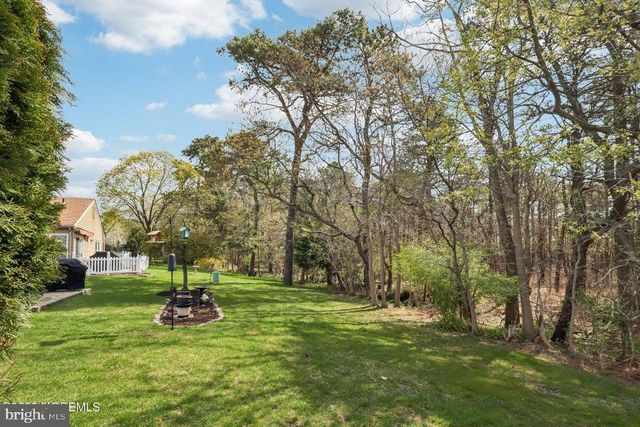 18 FLINTSHIRE TER, Manchester Township, NJ 08759