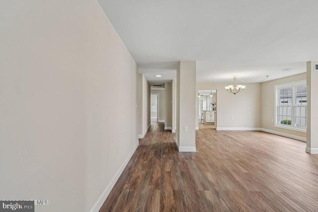 18 FLINTSHIRE TER, Manchester Township, NJ 08759