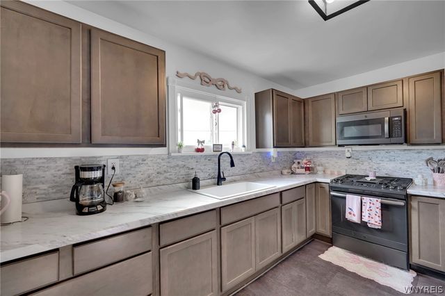 5 Macamley Street, Buffalo, NY 14220