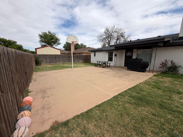 3236 94th Street, Lubbock, TX 79423