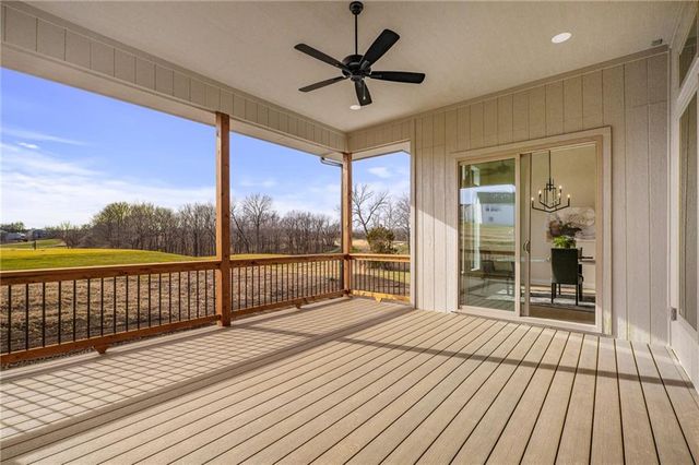 605 Hampstead Drive, Raymore, MO 64083