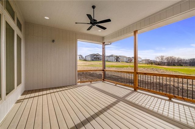 605 Hampstead Drive, Raymore, MO 64083