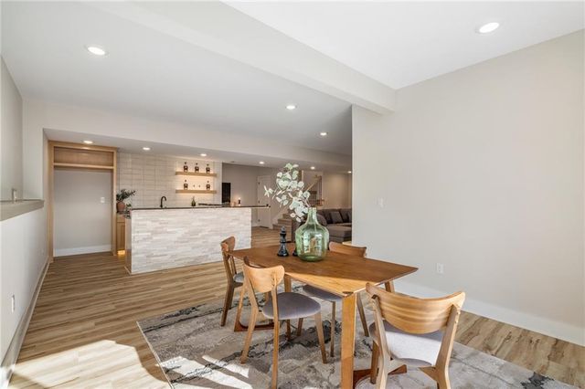 605 Hampstead Drive, Raymore, MO 64083