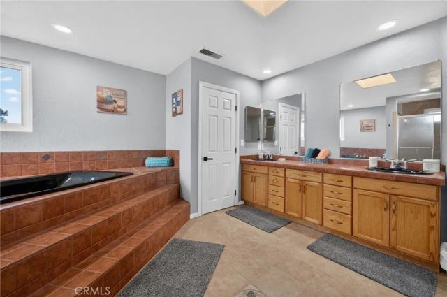 1501 Rock Springs Road, San Marcos, CA 92069