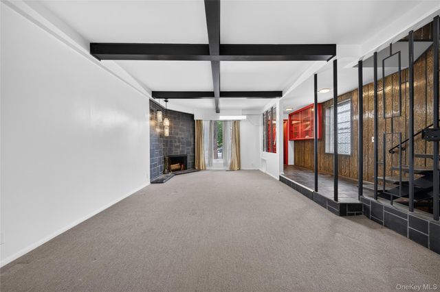 45-23 Utopia Parkway, Flushing, NY 11358