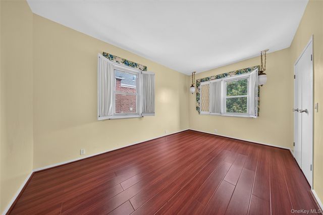 45-23 Utopia Parkway, Flushing, NY 11358
